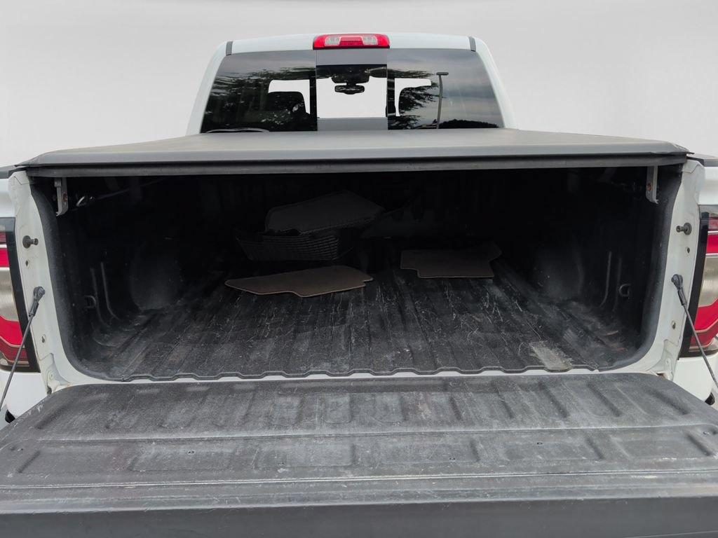 Used 2018 GMC Sierra 1500 SLT AWD/4WD image 38