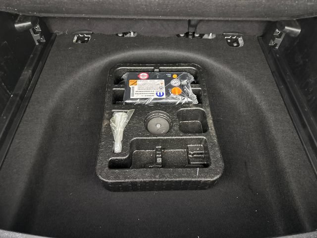 Used 2022 Jeep Compass Limited AWD/4WD image 35