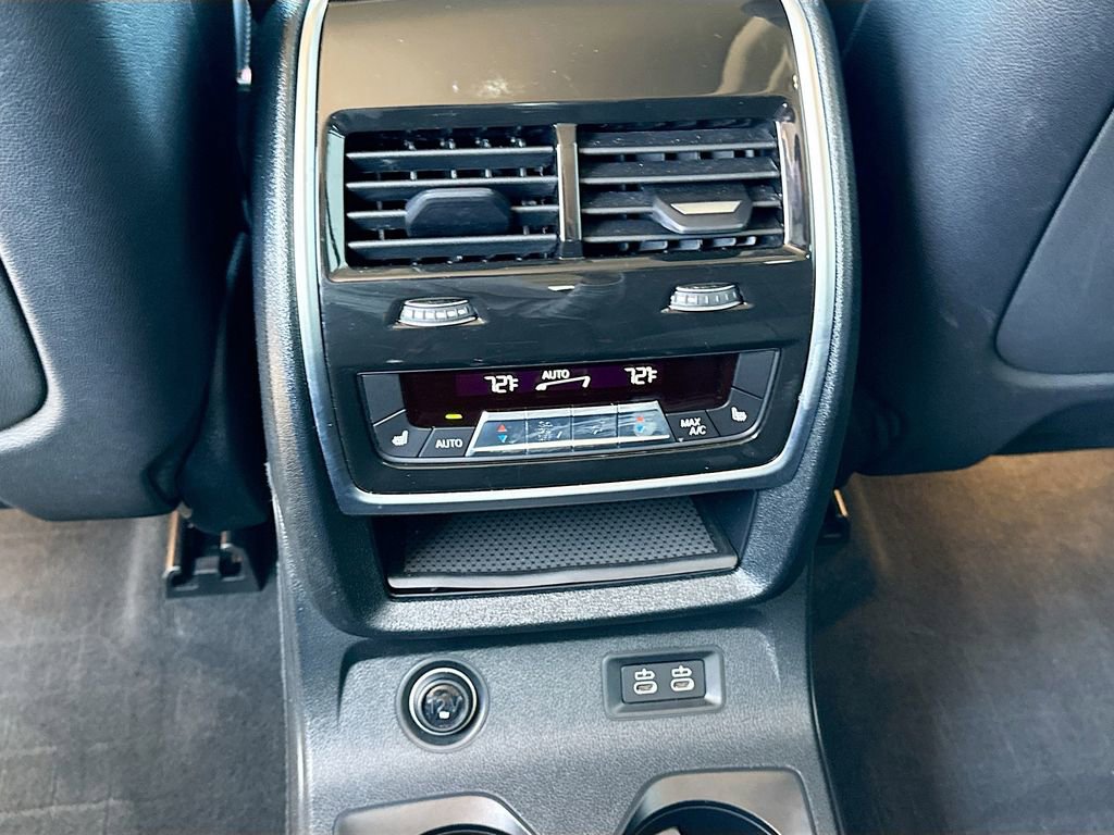 Used 2023 BMW X7 xDrive40i w/ Premium Package image 20