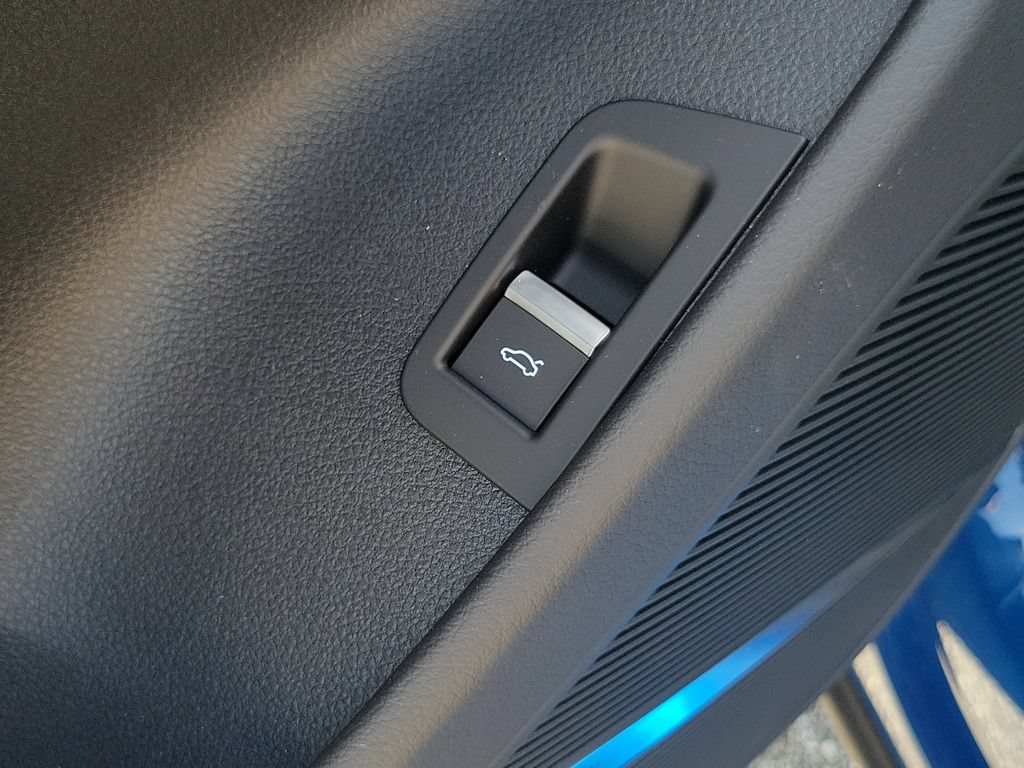 New 2026 Audi SQ8 Premium Plus AWD/4WD image 19