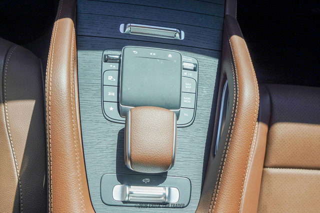 Used 2024 Mercedes-Benz GLS 450 4MATIC image 45