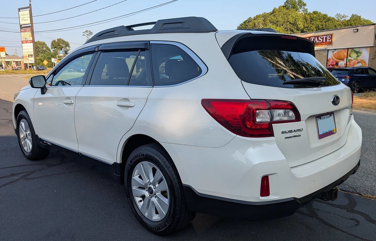 Used 2015 Subaru Outback 2.5i Premium image 4