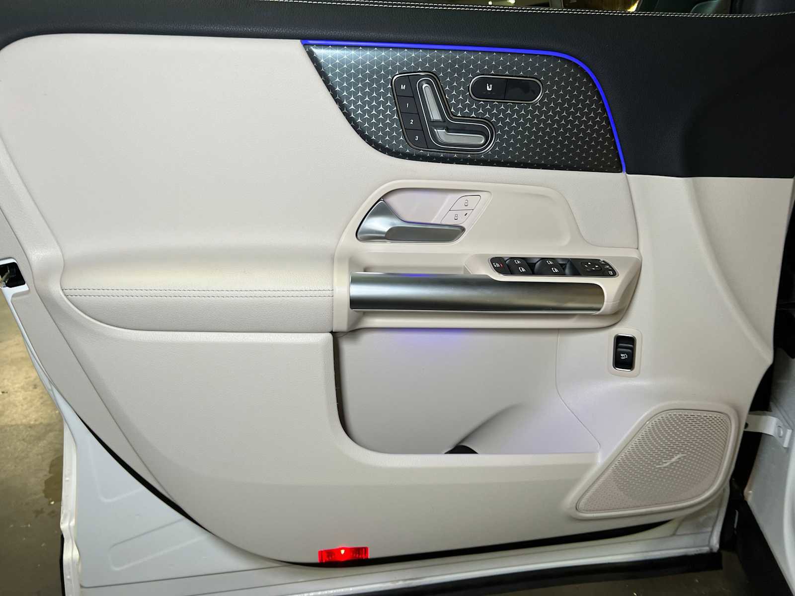 Certified 2025 Mercedes-Benz GLA 250 4MATIC image 21