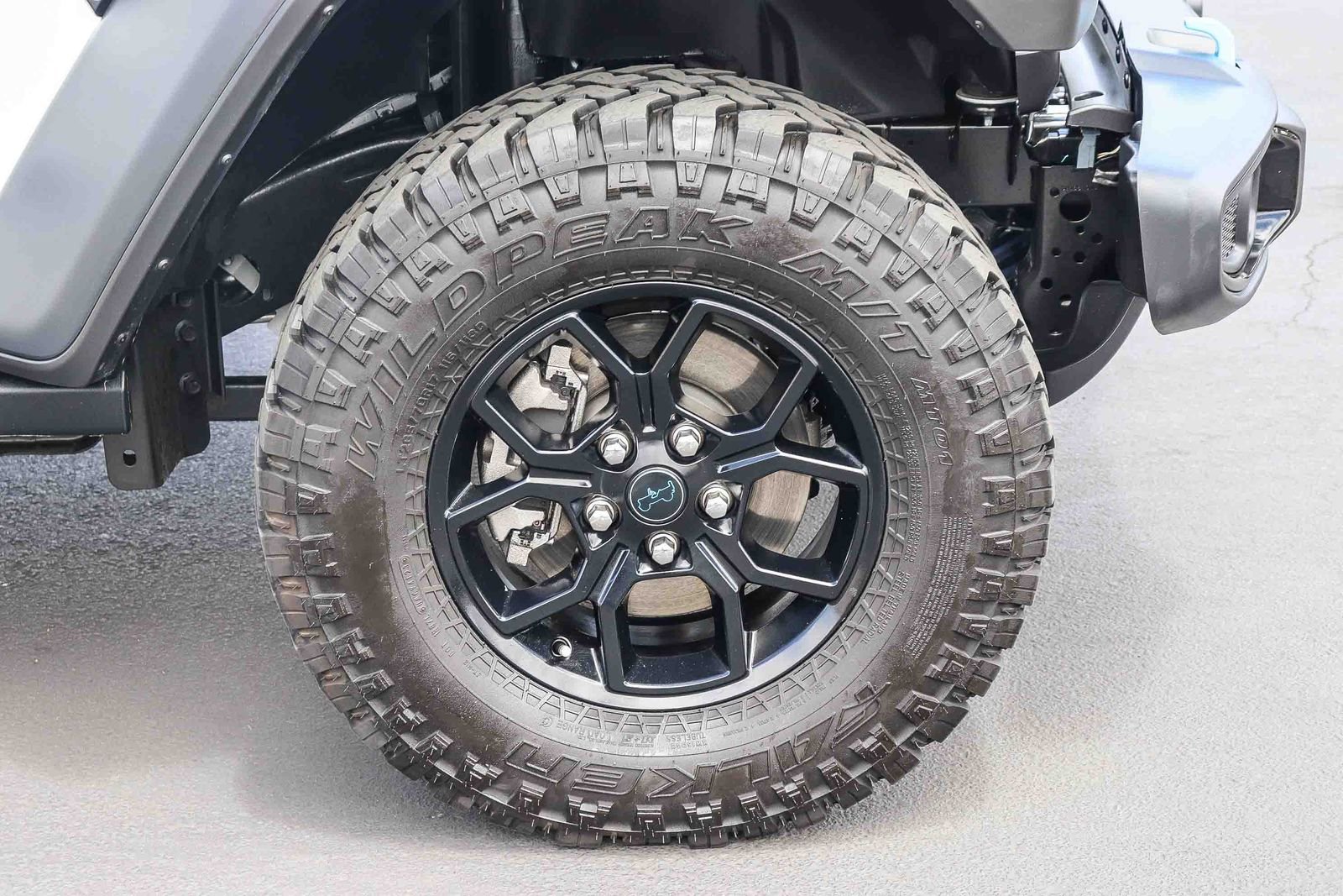 Used 2024 Jeep Wrangler Unlimited AWD/4WD image 11