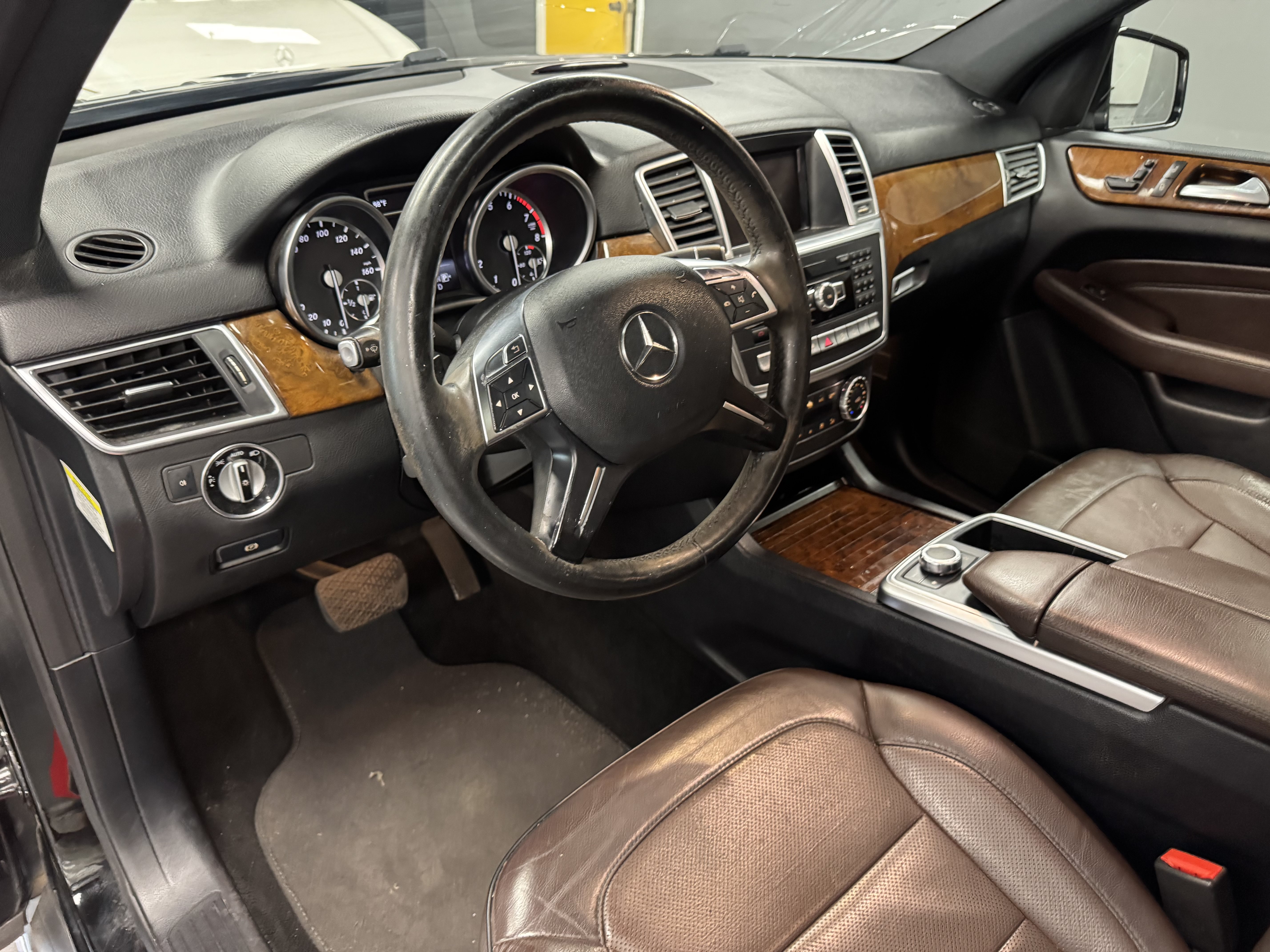 Used 2014 Mercedes-Benz ML 350 4MATIC image 9