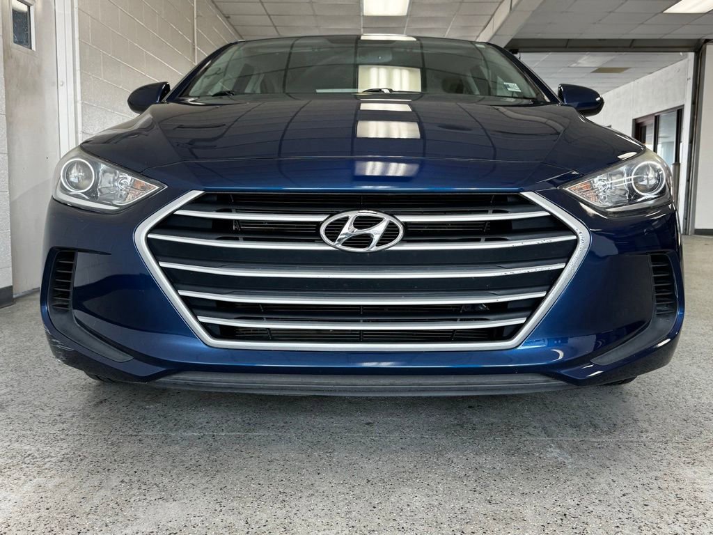 Used 2018 Hyundai Elantra SEL image 3