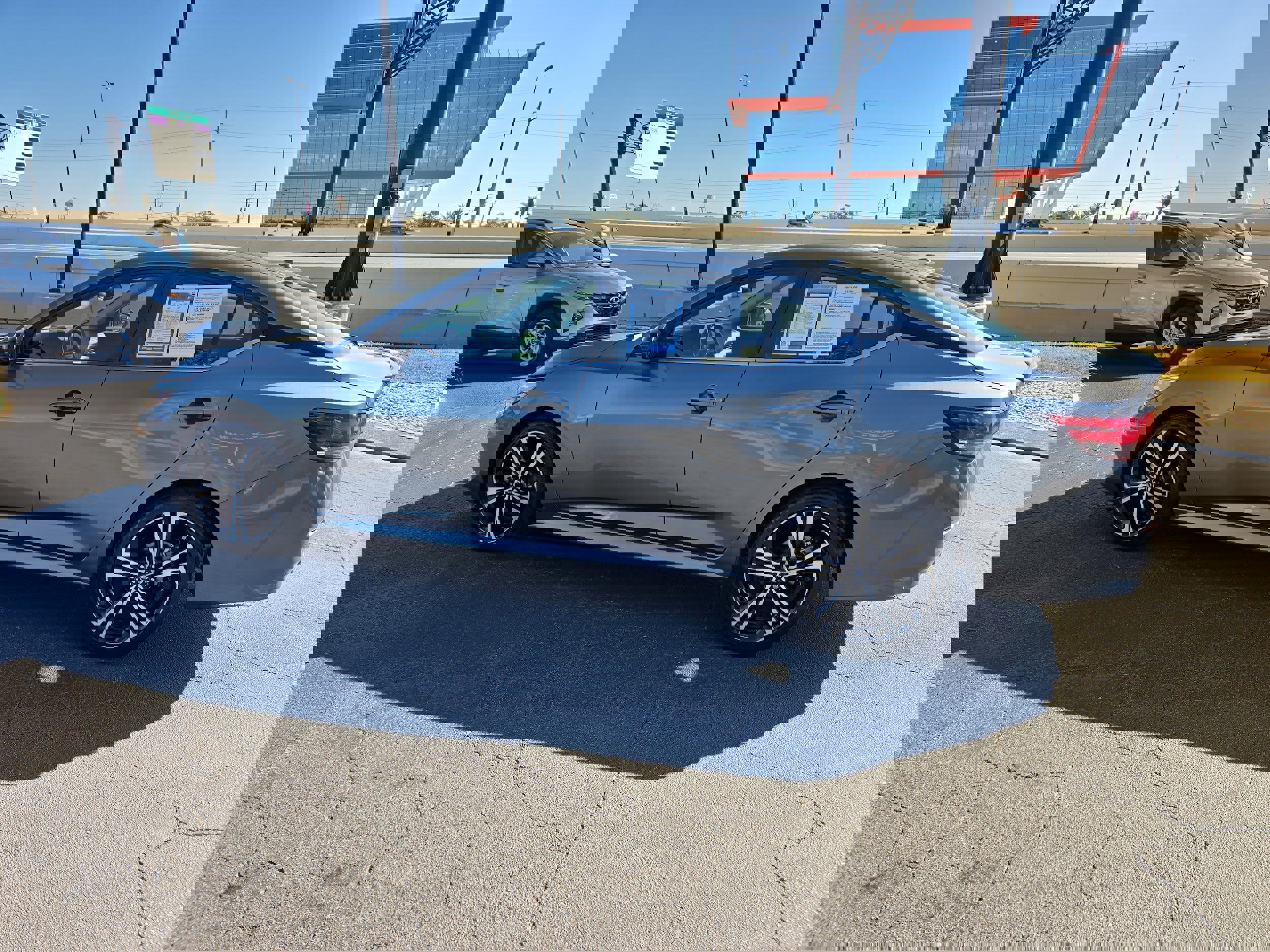 Used 2022 Nissan Sentra SR image 7