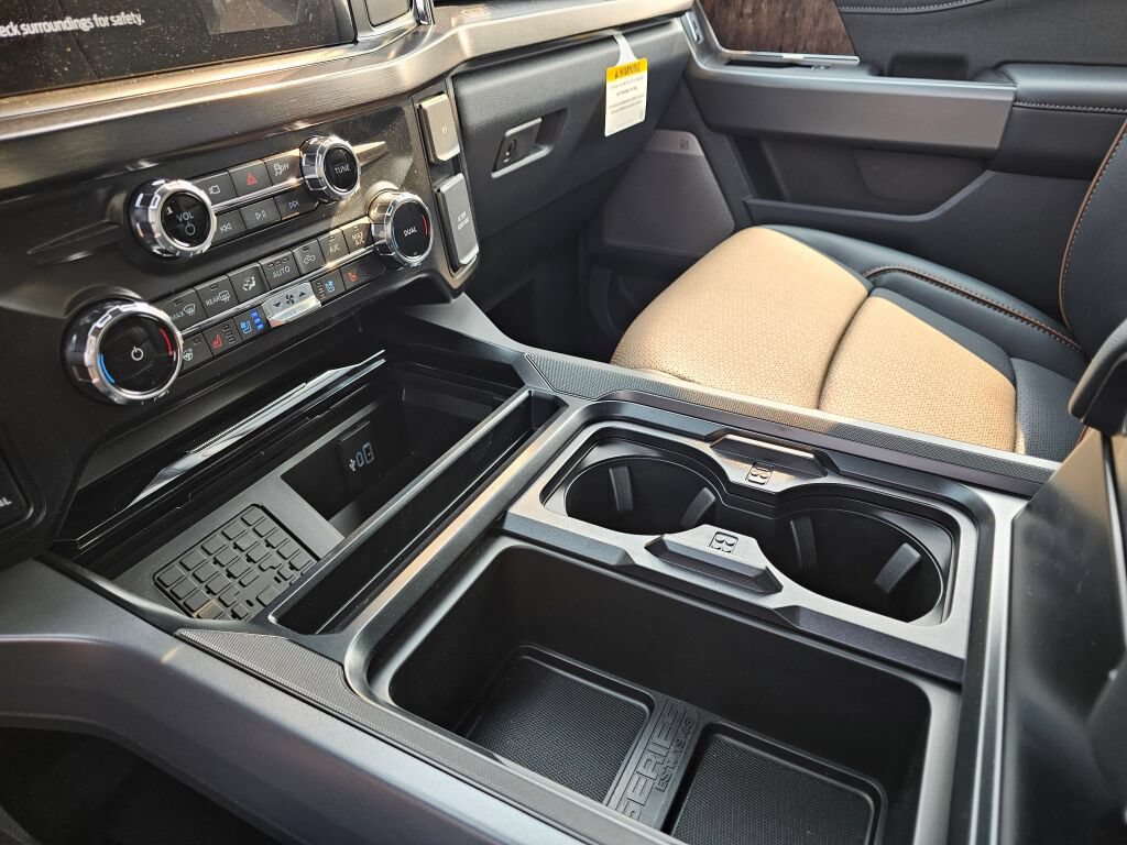 New 2026 Ford F350 Lariat AWD/4WD image 27