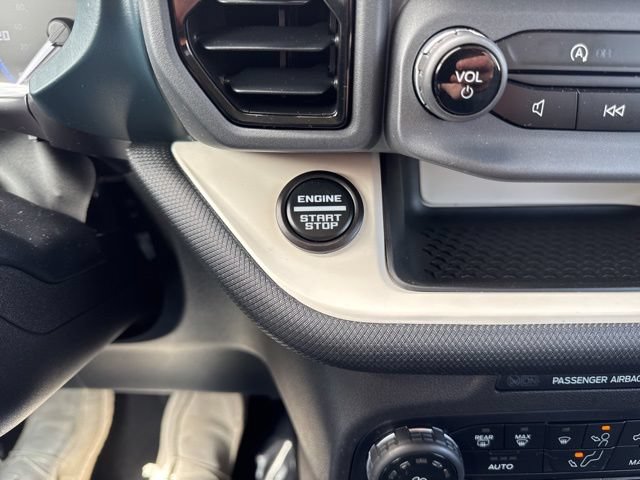 Used 2023 Ford Bronco Sport Heritage w/ Heritage Convenience Package AWD/4WD image 44