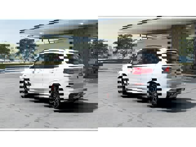 New 2026 BMW X5 xDrive40i w/ M Sport Package image 2