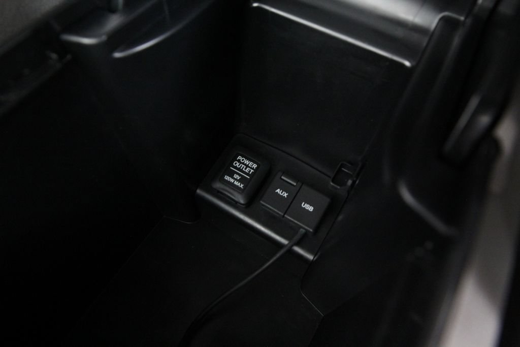 Used 2012 Honda Accord LX image 32