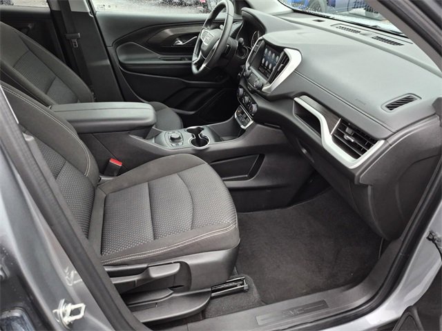 Used 2024 GMC Terrain SLE w/ Driver Convenience Package image 12