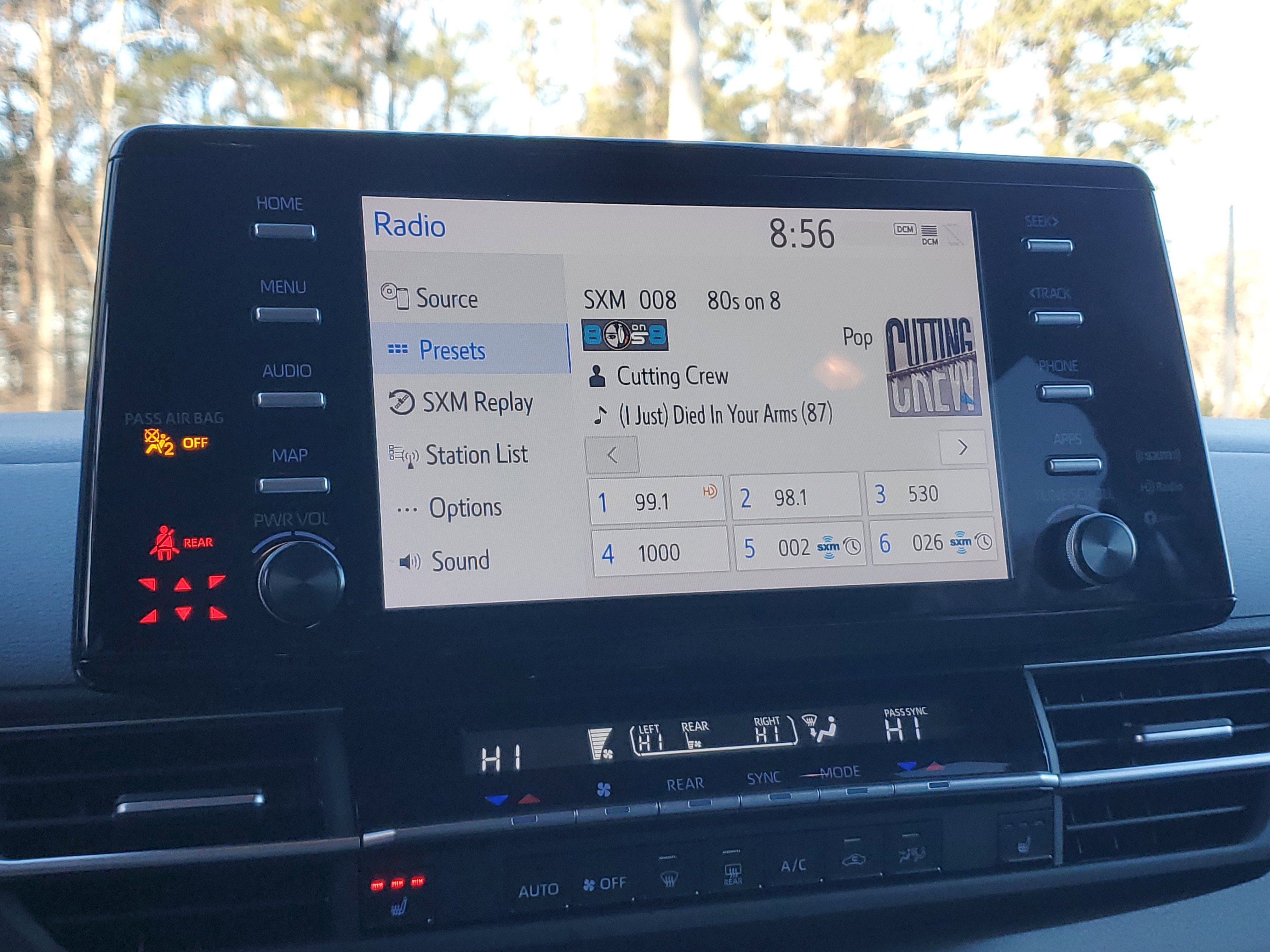 Used 2024 Toyota Sienna XLE image 25