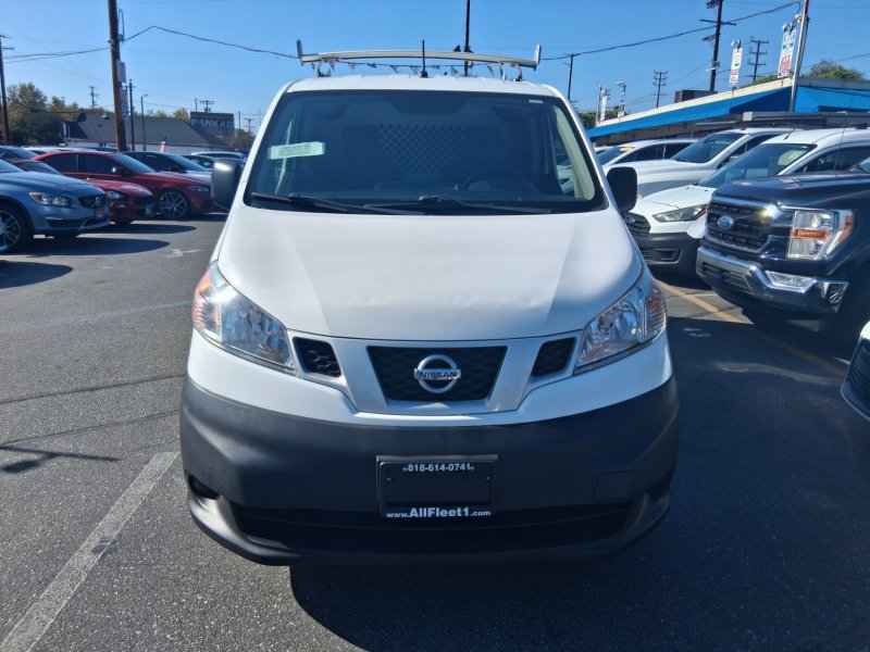 Used 2014 Nissan NV200 S w/ Cruise Control Package FWD image 2