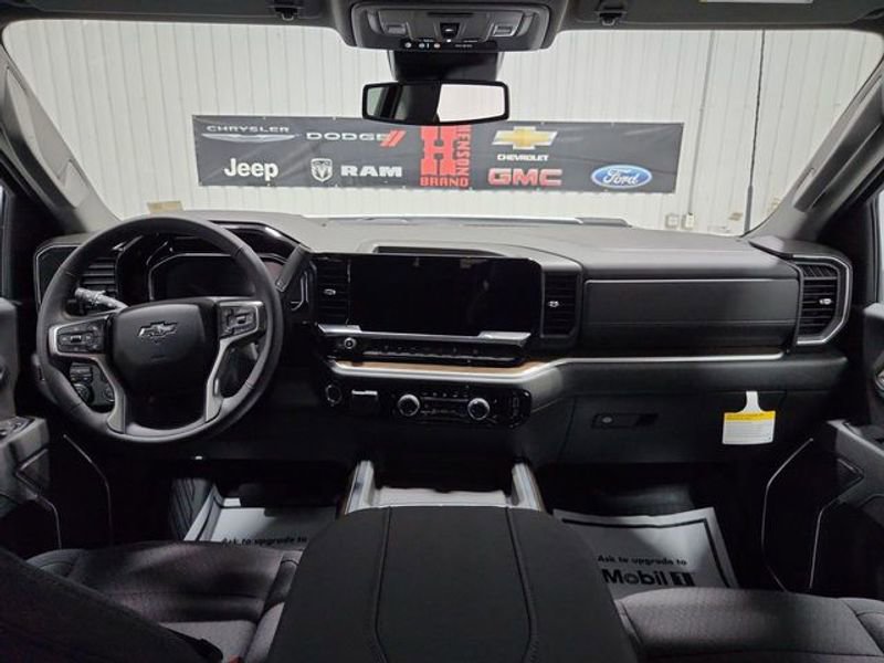 New 2025 Chevrolet Silverado 2500 LT w/ Trail Boss Package image 20