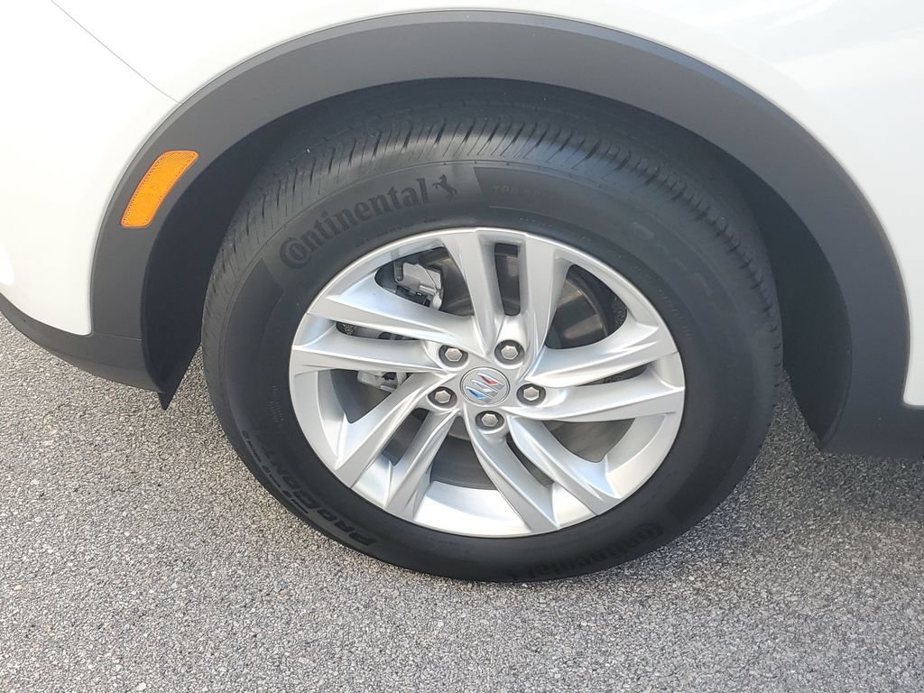 Certified 2024 Buick Envista Preferred w/ Advanced Safety Package FWD image 10
