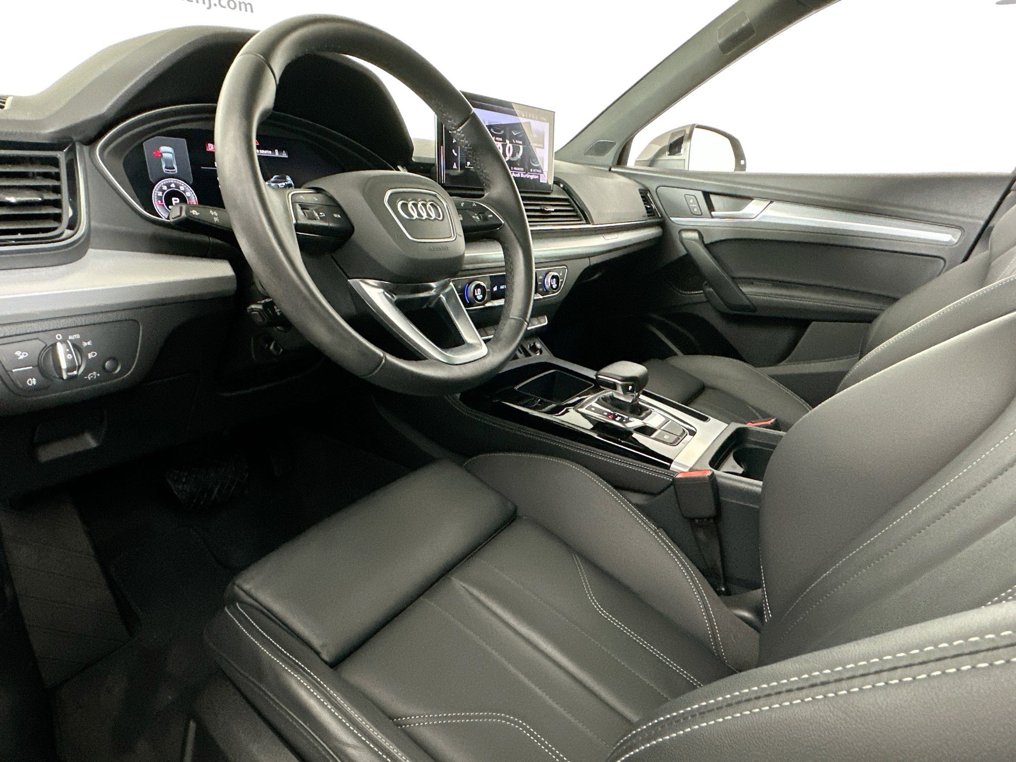 Used 2023 Audi Q5 2.0T Premium Plus AWD/4WD image 7
