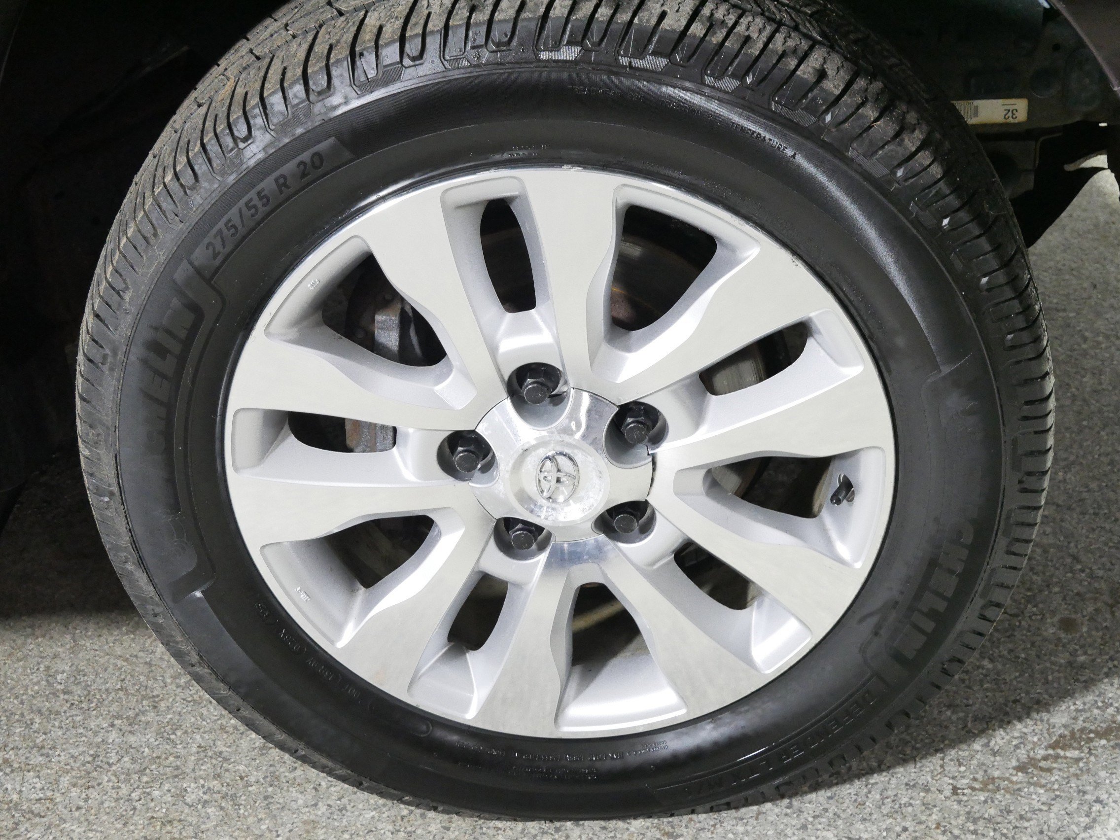 Used 2012 Toyota Sequoia Platinum image 15