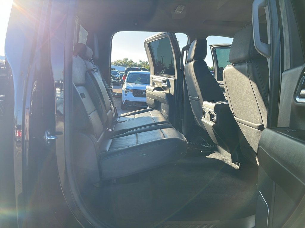 Used 2024 Chevrolet Silverado 2500 LTZ w/ LTZ Plus Package image 17