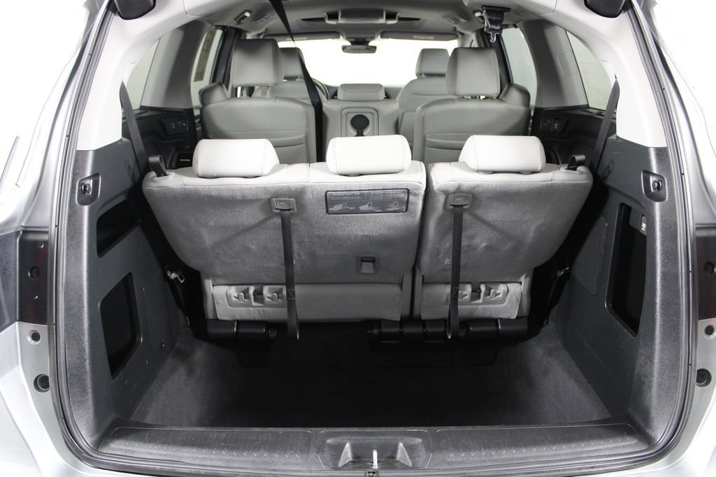 Used 2022 Honda Odyssey Touring image 16