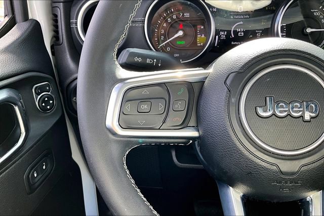 Used 2023 Jeep Wrangler Unlimited Sahara image 11