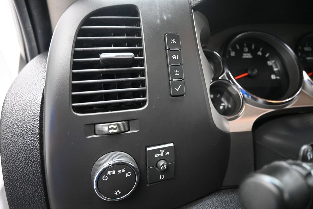 Used 2012 Chevrolet Silverado 1500 LT w/ All-Star Edition AWD/4WD image 11