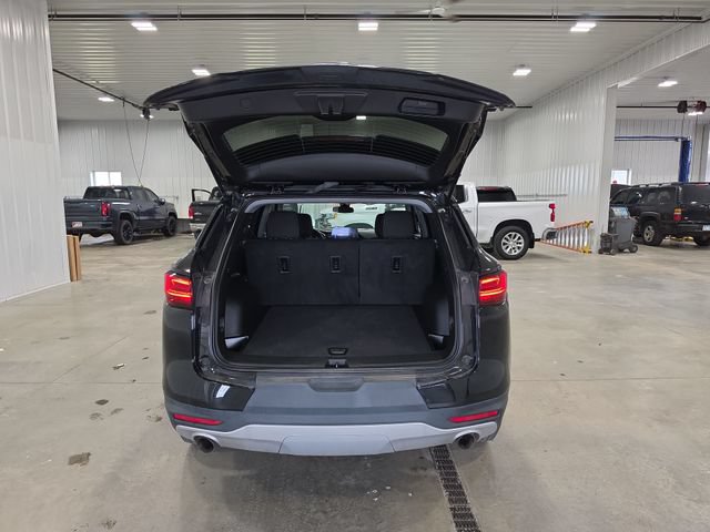 Used 2025 Chevrolet Blazer LT AWD/4WD image 25