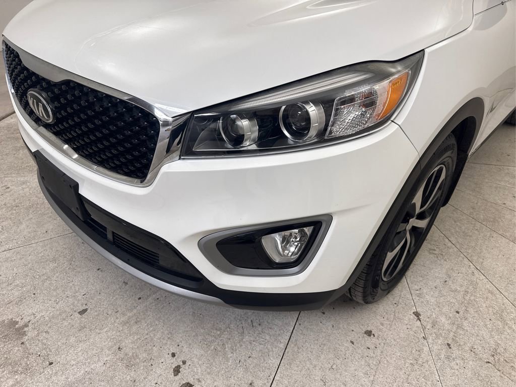 Used 2018 Kia Sorento EX w/ EX Advanced Touring Package AWD/4WD image 14