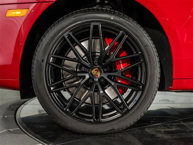 New 2026 Porsche Macan GTS image 15