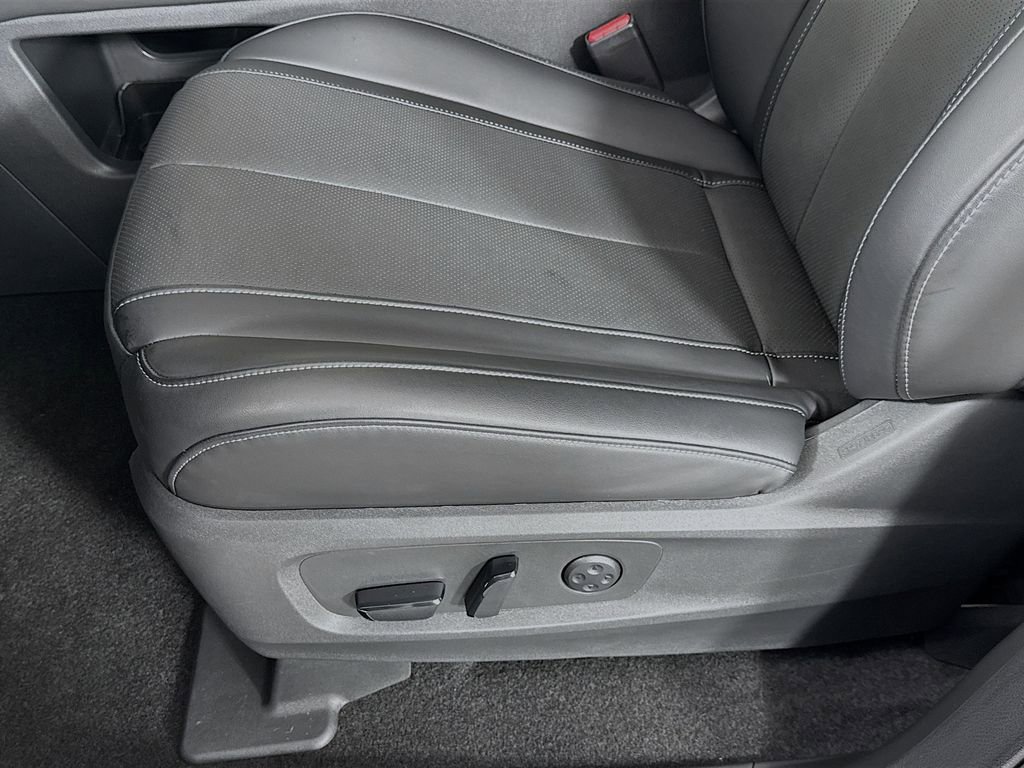 Certified 2026 INFINITI QX60 Luxe w/ Cargo Package image 25