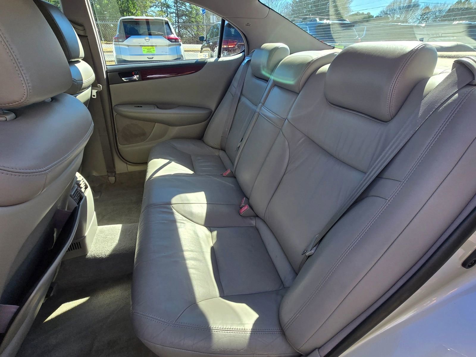 Used 2003 Lexus ES 330 image 10
