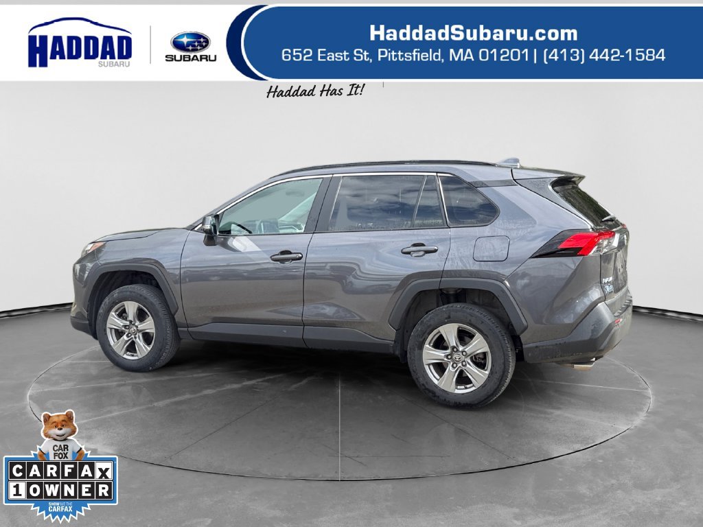 Used 2024 Toyota RAV4 XLE AWD/4WD image 3