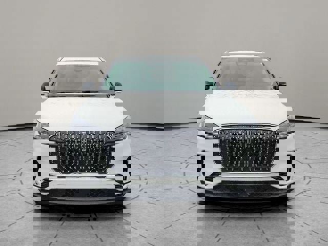 New 2026 Lincoln Aviator AWD image 13