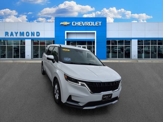Used 2024 Kia Carnival LX FWD image 9