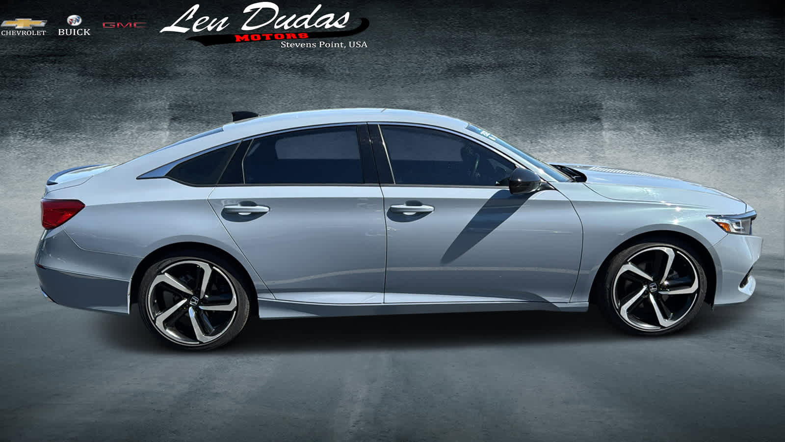 Used 2022 Honda Accord Sport image 5