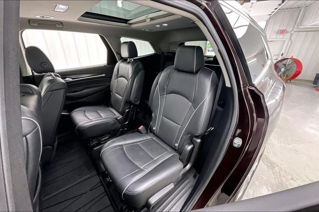 Used 2020 Buick Enclave Avenir w/ Avenir Technology Package AWD/4WD image 20