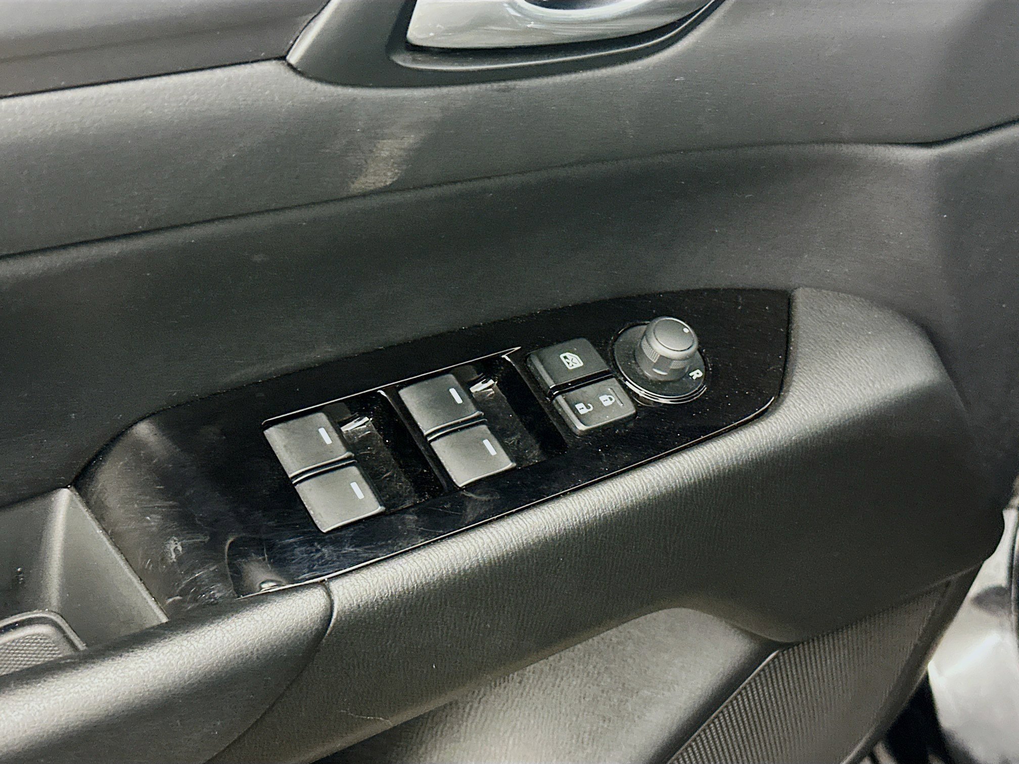 Used 2025 MAZDA CX-5 AWD 2.5 S w/ Select Package image 15