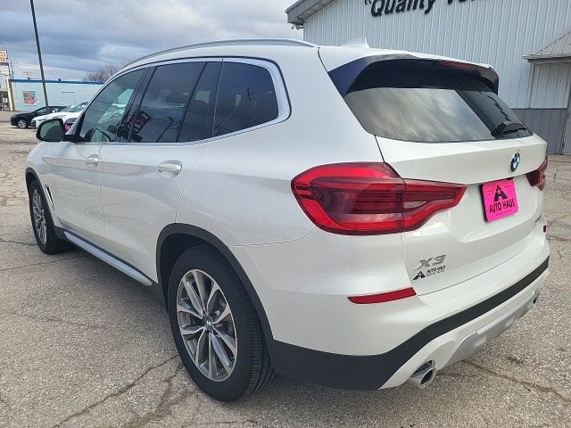 Used 2018 BMW X3 xDrive30i image 9