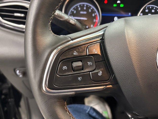 Used 2023 Buick Encore GX Essence w/ Experience Buick Package image 27