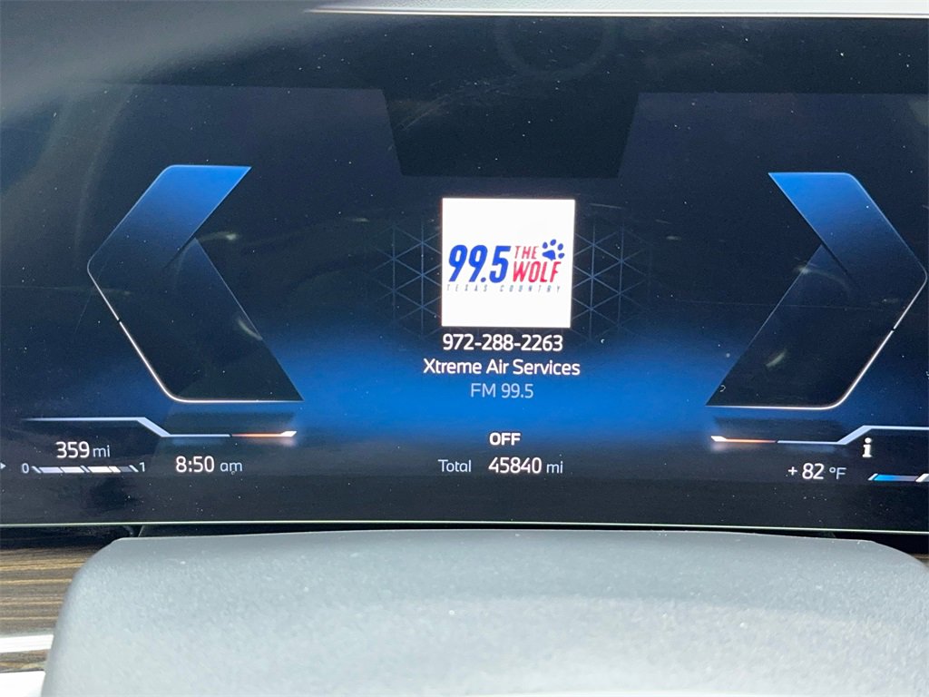 Used 2024 BMW X7 xDrive40i image 23