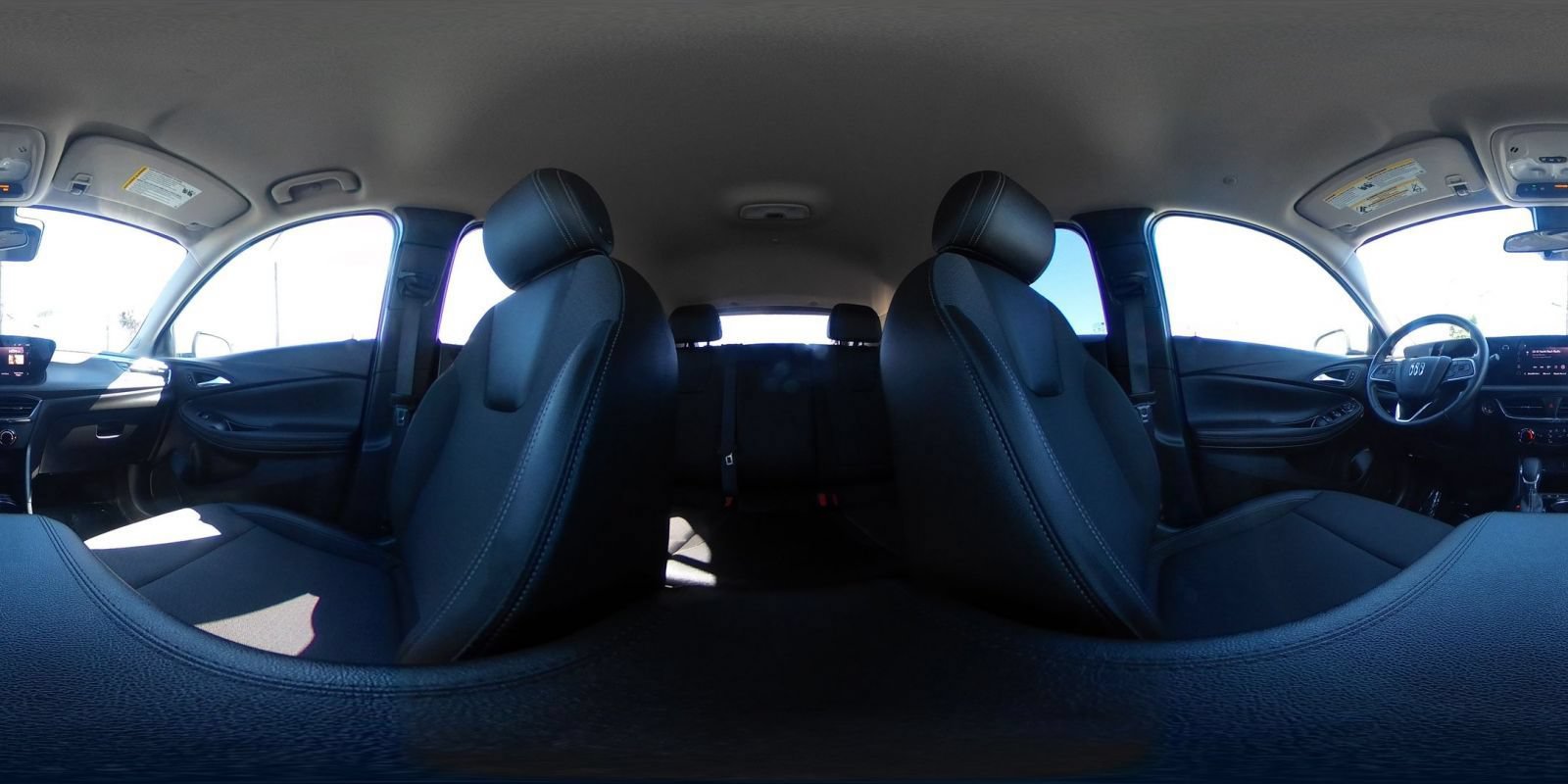 Used 2025 Buick Encore GX Preferred AWD/4WD image 43