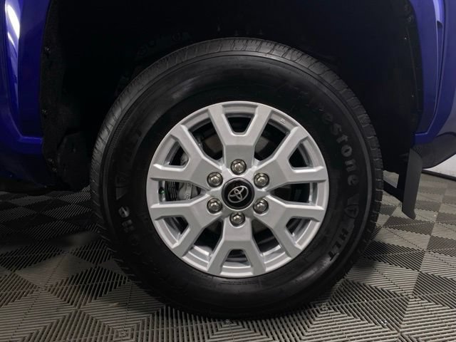 Used 2025 Toyota Tacoma SR5 RWD image 11