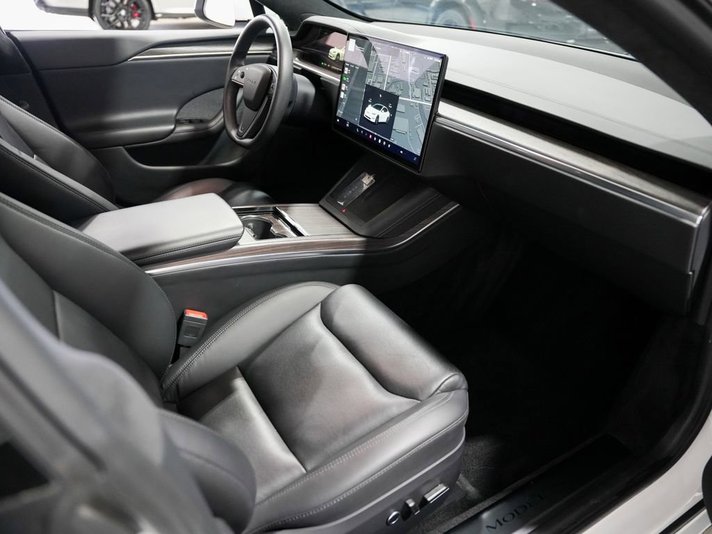Used 2023 Tesla Model S AWD/4WD image 21