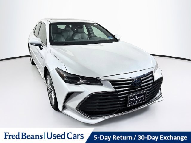 Used 2020 Toyota Avalon Limited w/ All Weather Liner Package