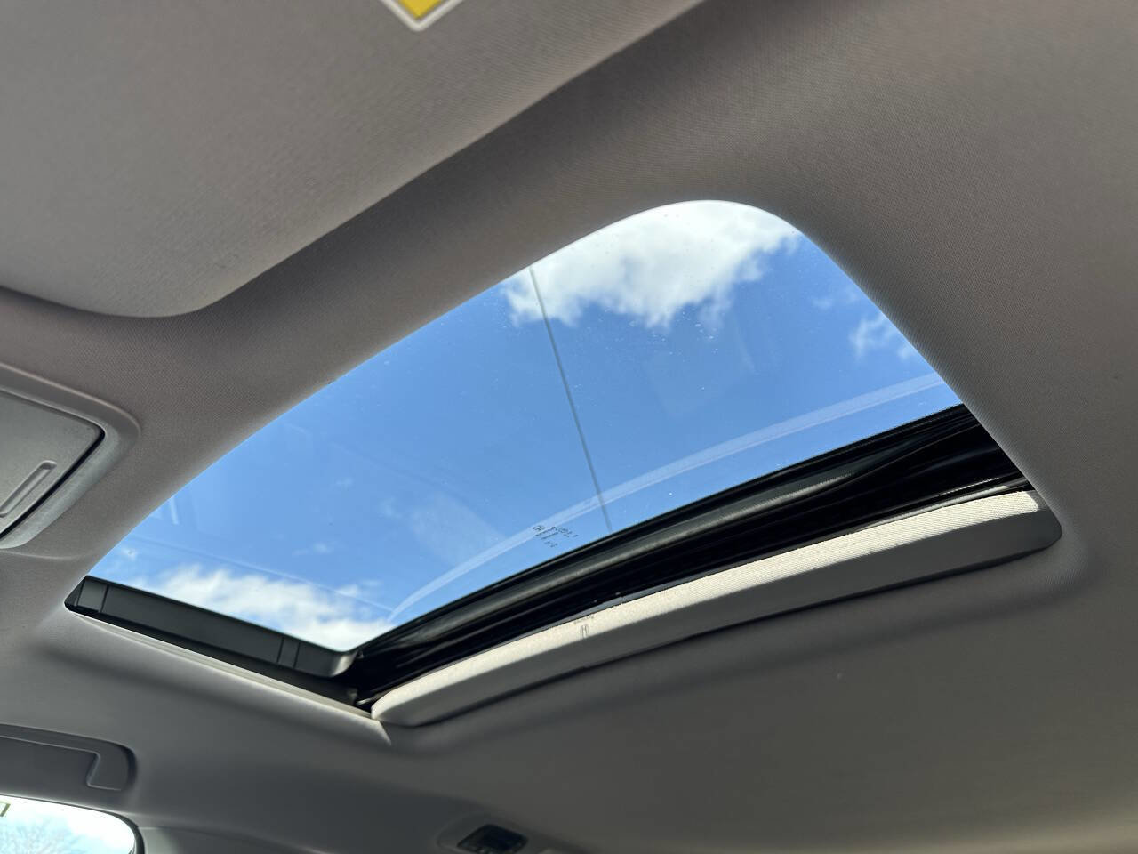 Used 2018 Honda Odyssey EX-L image 16