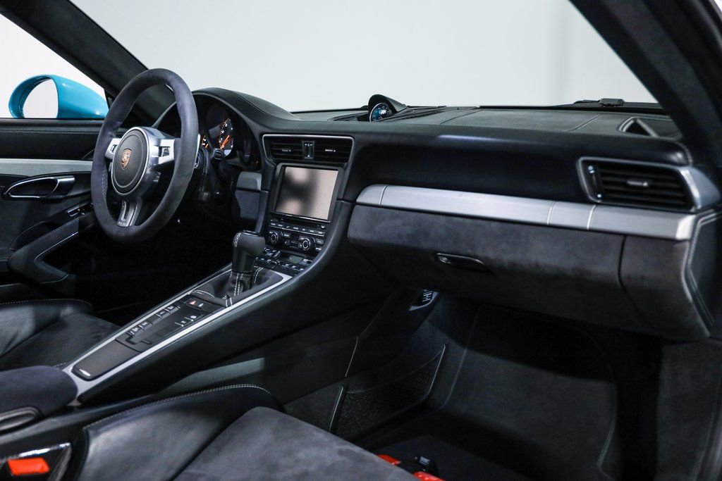 Used 2015 Porsche 911 GT3 image 22