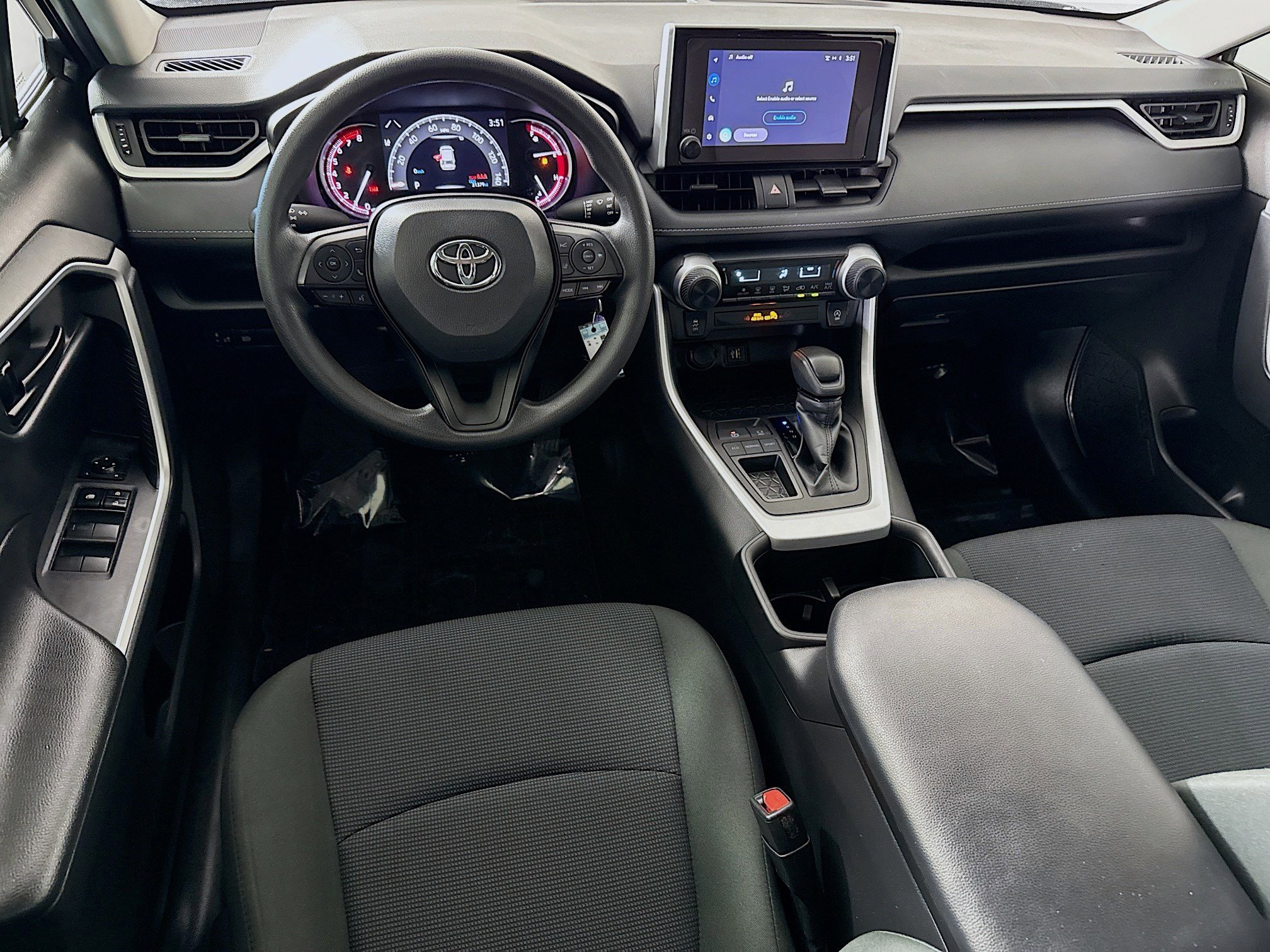 Used 2024 Toyota RAV4 LE image 17