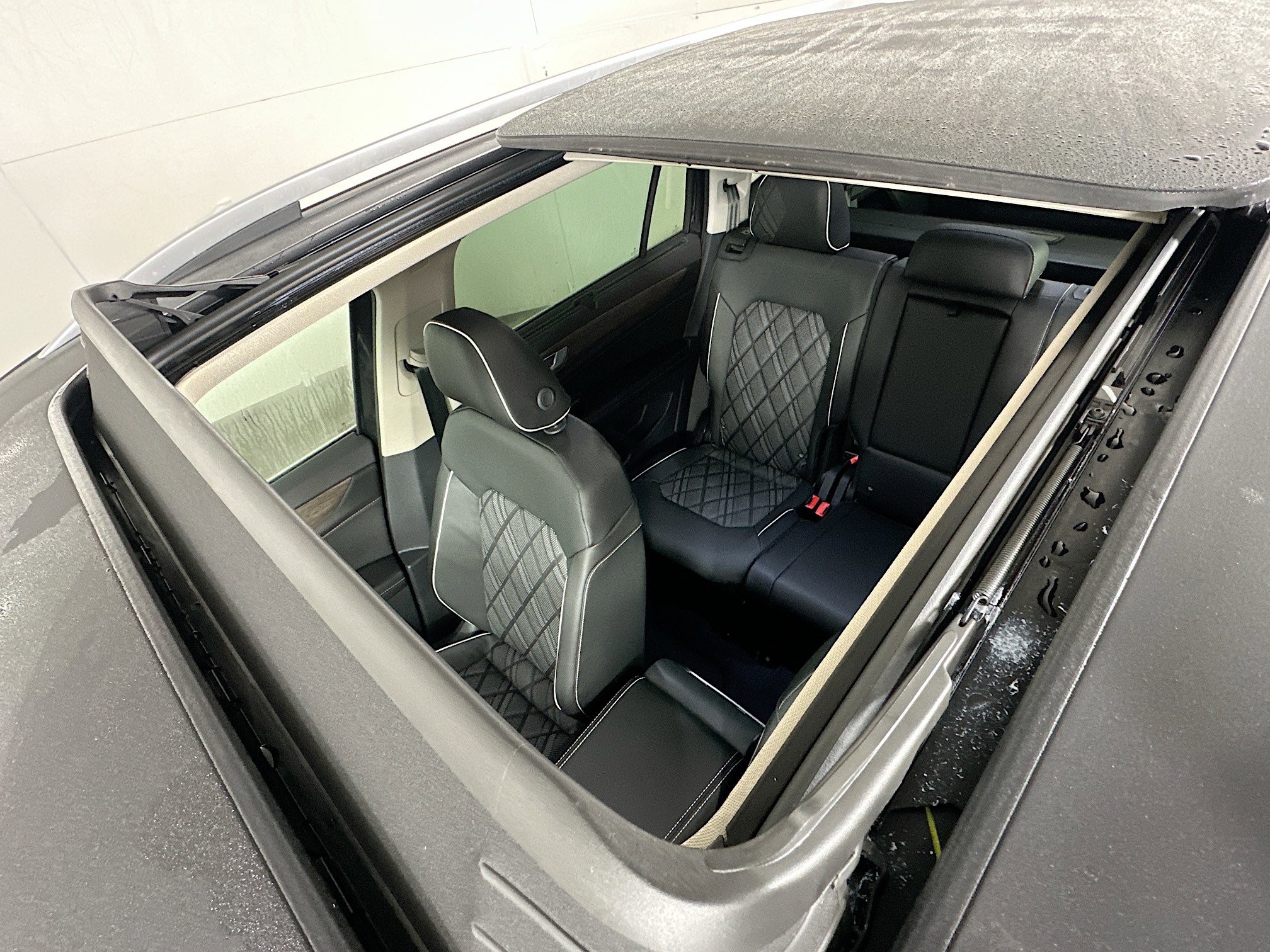 New 2026 Volkswagen Atlas SEL Premium R-Line image 22