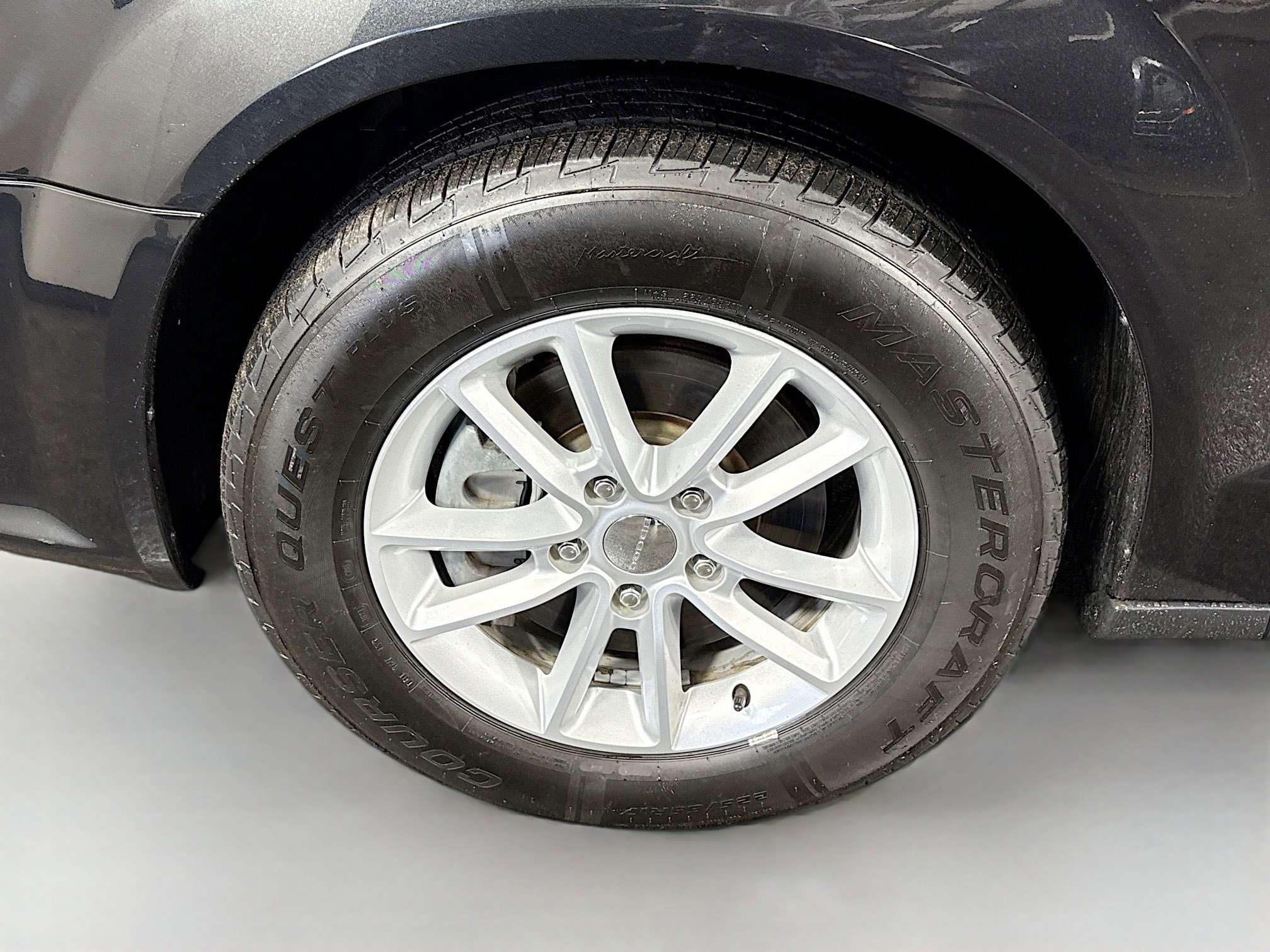 Used 2020 Dodge Grand Caravan SXT image 35