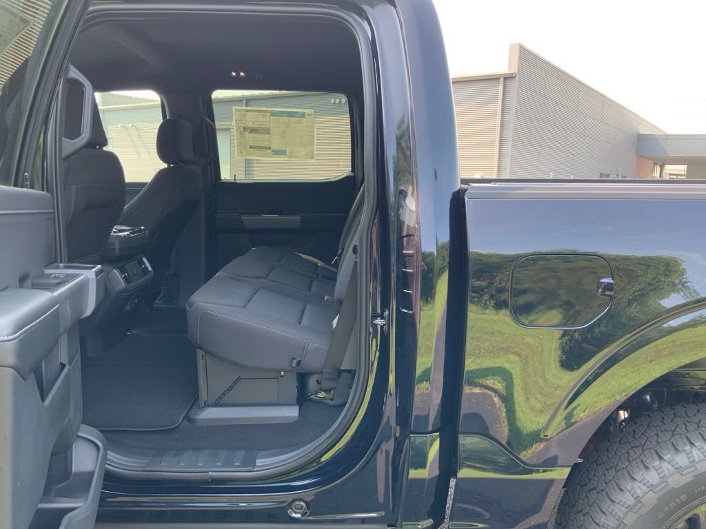 New 2026 Ford F150 XLT w/ Equipment Group 302A MID AWD/4WD image 24